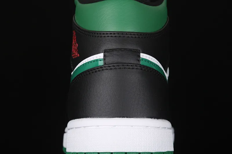 All categories Air Jordan Jordan series basketball shoes Air Jordan 1 Mid Air Jordan 1 Mid AJ1 Joe 1 mid-top black and white green basketball shoes 554724-067